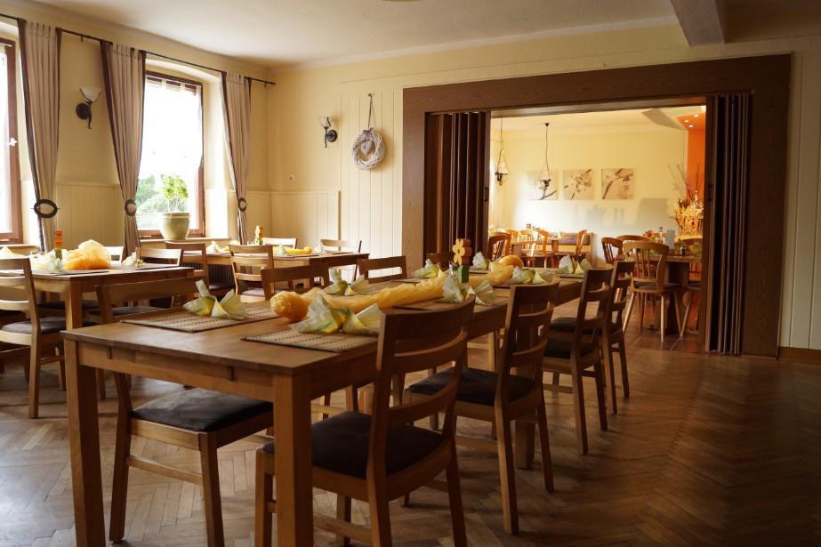 Berggasthof Beckenbergbaude Hotel Eibau Kültér fotó